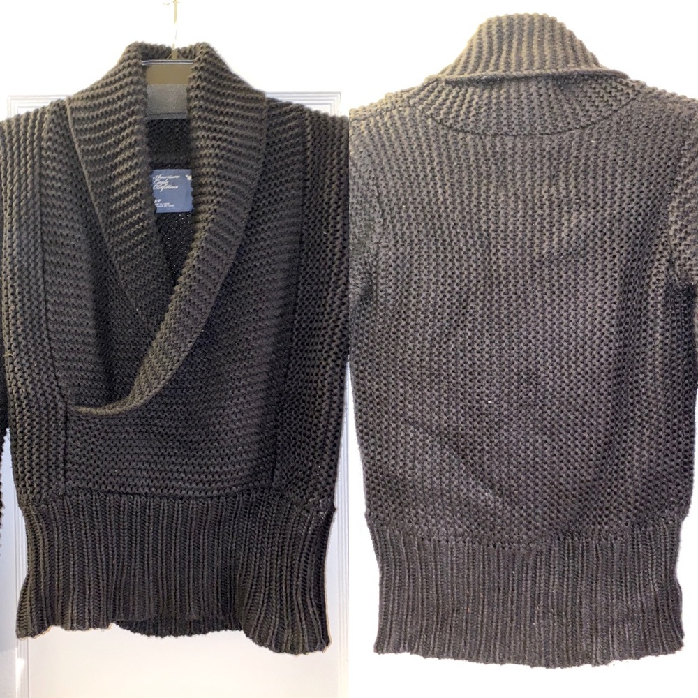 American Eagle sweater